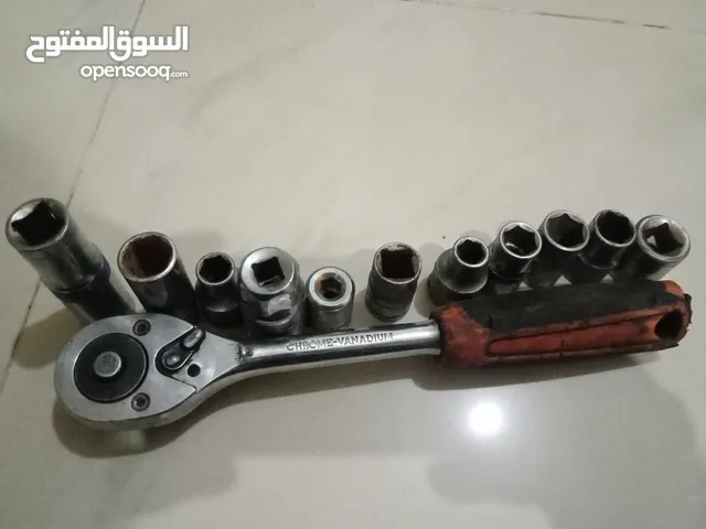 بوكسات مع الأيد