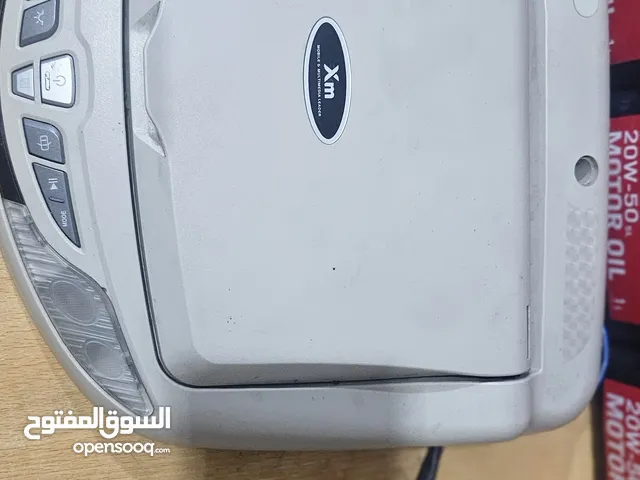 شاشه وصط صالون برادو فرشنر معا ريموتها نضيفه