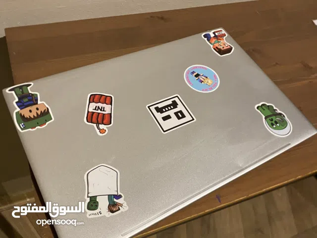 لابتوب نظيف