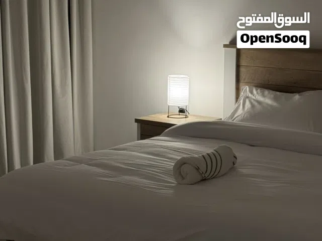 غرف وشقق يومية