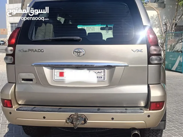 TOYOTA PRADO VX V6 2005 MODEL GOLD COLOUR. EXCELLENT CONDITION . slightly negotiable