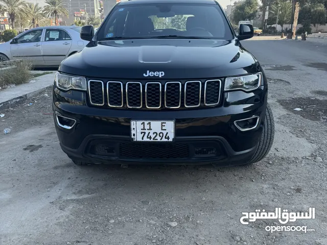جيب 2020 لاريدو لون اسود وارد امريكي وبيها صور الحادث وصور السونار بيع او مراوس لاندكروز او برادو