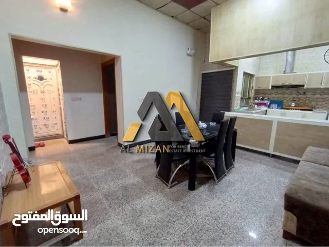 شقة ارضية مفروشة للايجار بالبصره - العباسية