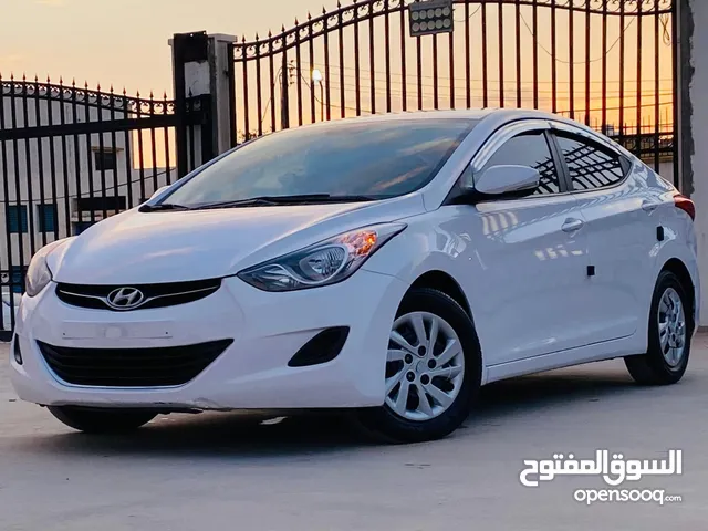 Used Hyundai Avante in Tripoli