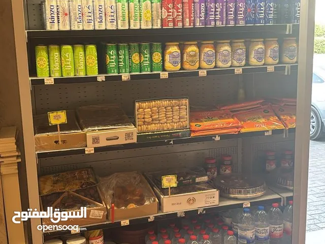 ثلاجه للبيع بحاله جيده