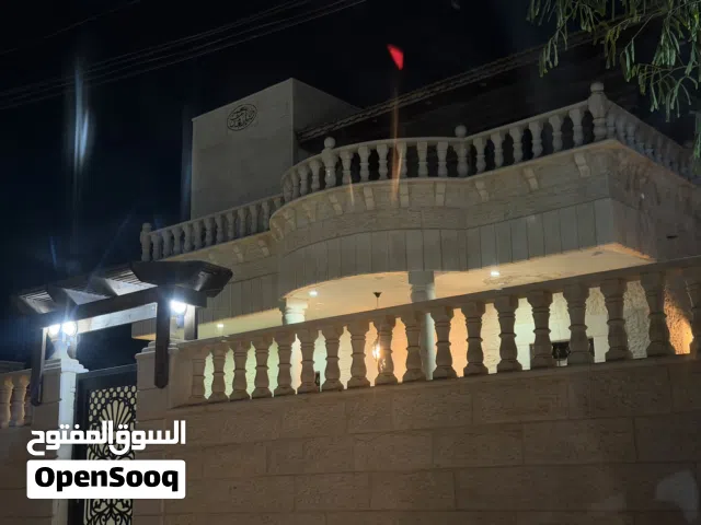 170 m2 4 Bedrooms Villa for Sale in Jericho Nu'eima