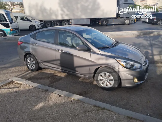 اكسنت 2017 كرت ابيض مع صيانه دوريه بالشركه الاصليه هونداي