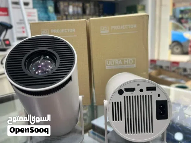 بروجكتر أسطواني واي فاي HY300 الاكثر طلباً في السوق الليبي