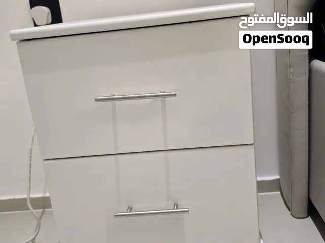 اثاث جديد لم يتم استخدامه