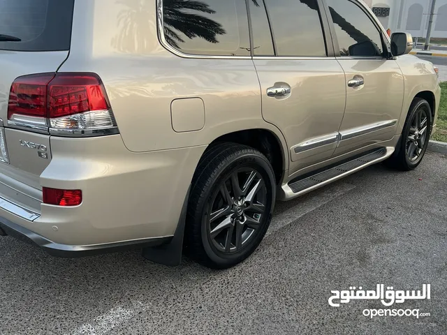 لكزس بحاله الوكاله