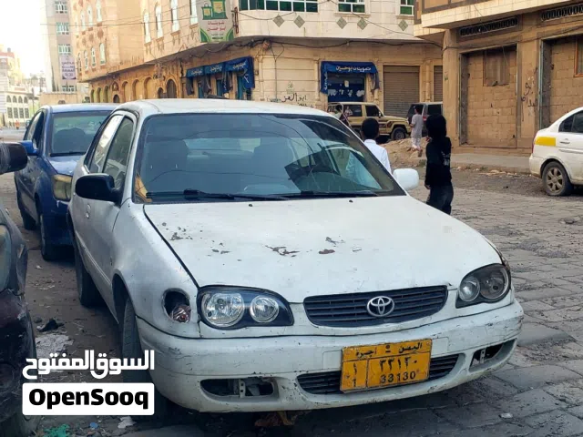 2000 تويوتا كورولا XLE