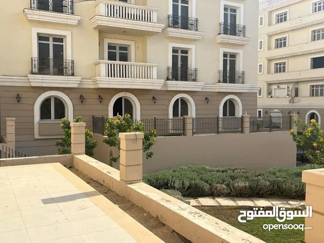 159 m2 4 Bedrooms Apartments for Sale in Cairo Fifth Settlement
