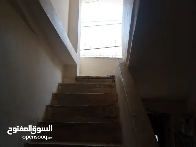 200 m2 5 Bedrooms Apartments for Rent in Zarqa Hay Al Ameer Mohammad