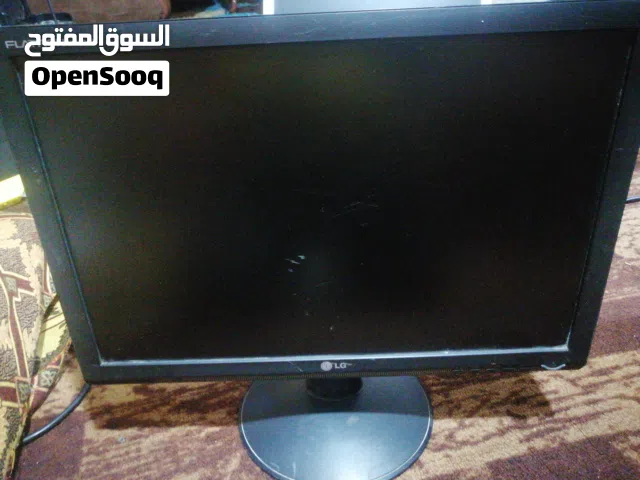 19.5" LG monitors for sale  in Zarqa