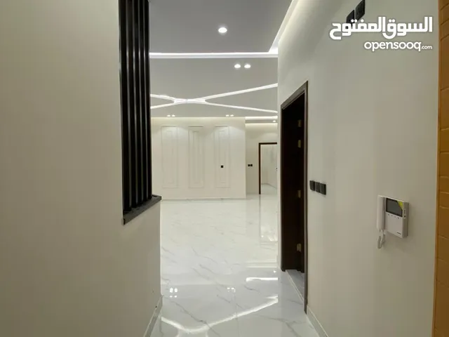 180m2 5 Bedrooms Apartments for Rent in Jeddah Al Aziziyah