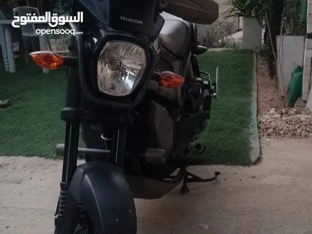 سكوتر هوندا نافي 2021 لون اسود