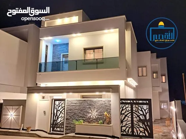 430 m2 More than 6 bedrooms Villa for Rent in Tripoli Al-Serraj