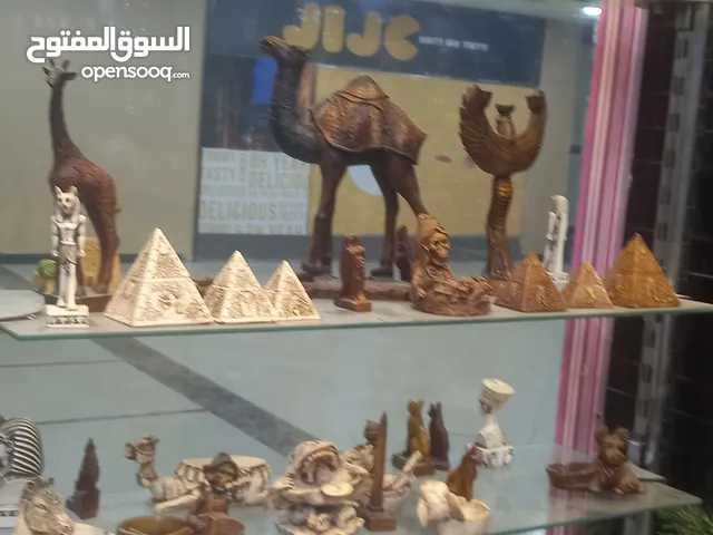 محل للبيع توباكو
