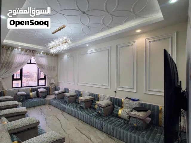 280 m2 4 Bedrooms Apartments for Rent in Sana'a Bayt Baws
