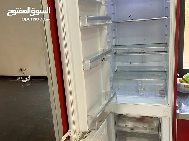 Built in refrigerator in a good condition