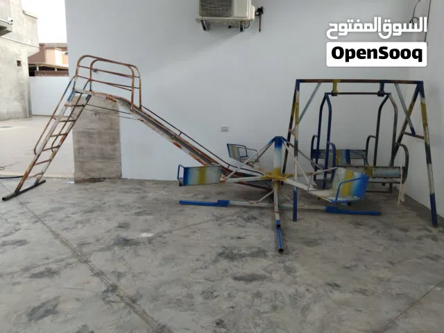 ألعاب أطفال للبيع