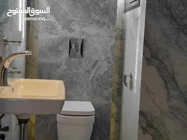 200 m2 5 Bedrooms Villa for Sale in Tripoli Zanatah