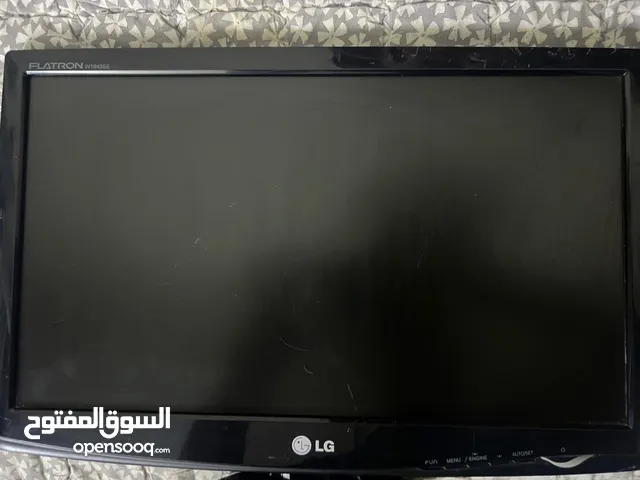 20.7" LG monitors for sale  in Baghdad