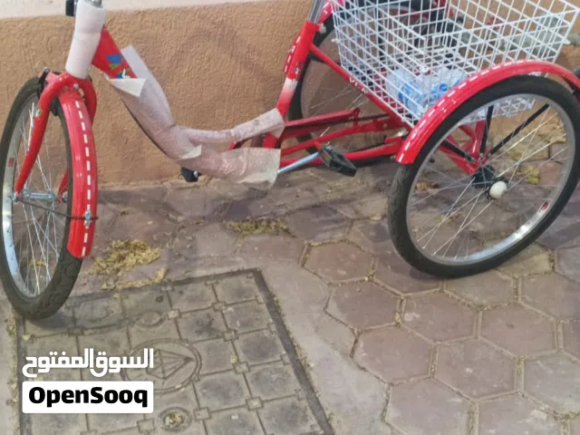 سيكل هوائي للبيع 3 تواير حجم 24 فيها سلة كبيرة واسعة اذا بدك تشيل اغراض