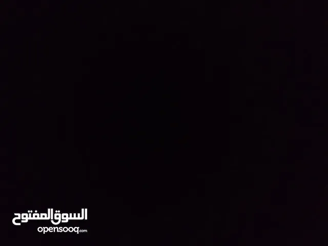 عمارة سكنيه اربع طوابق مكونه من سبع شقق