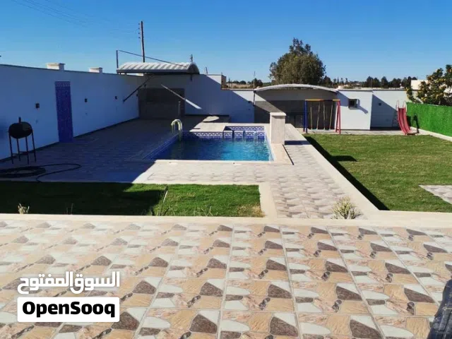 2 Bedrooms Chalet for Rent in Tripoli Wadi Al-Rabi