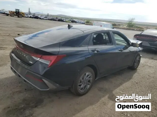 Used Hyundai Elantra in Baghdad