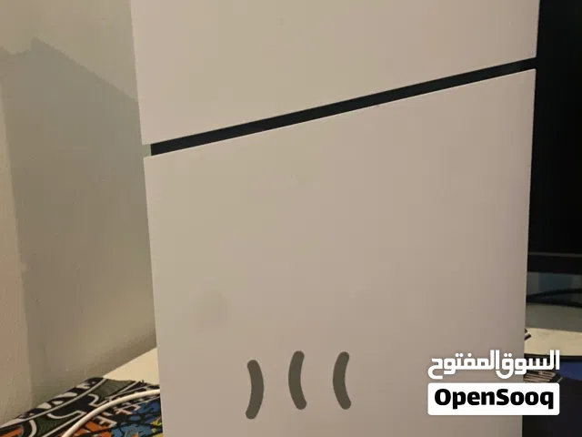 بلستيشن 5 للبيع معا كل اغراضه