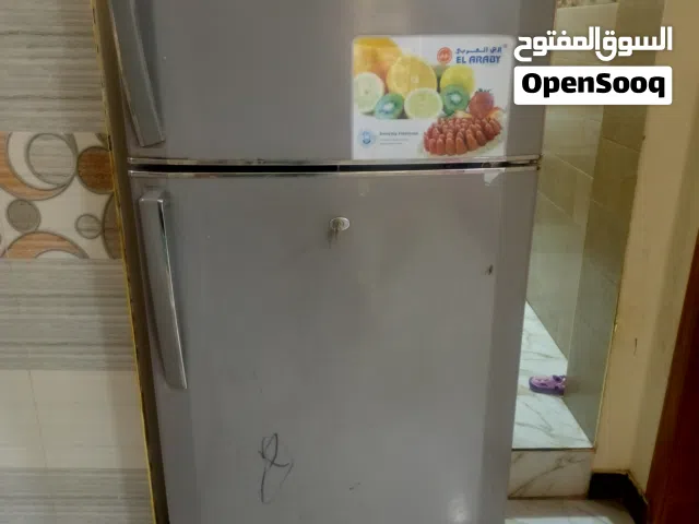 ثلاجة مستعملة للبيع