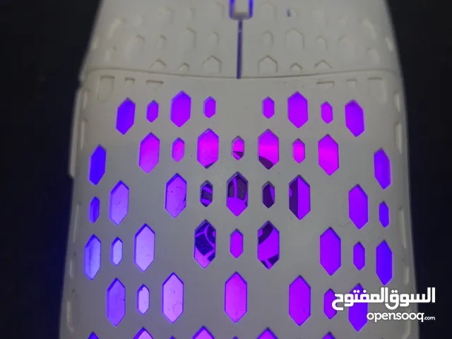 ماوس استعمال نظيف مافيه اي مشاكل للبيع