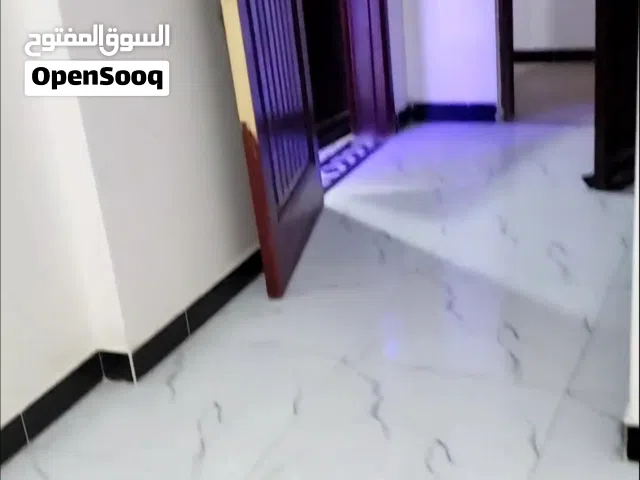 222 m2 3 Bedrooms Apartments for Rent in Sana'a Hai Shmaila
