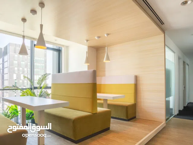 Open plan office space for 10 persons in Muscat, Qurum City Centre