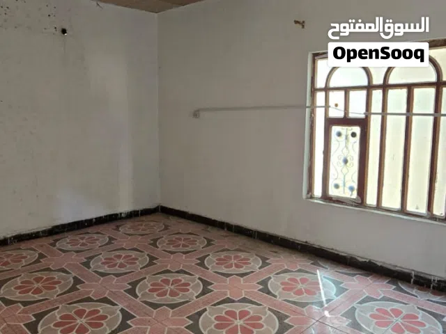 120 m2 2 Bedrooms Apartments for Rent in Basra Khadra'a