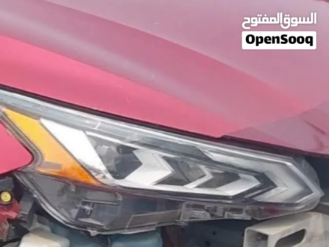 أغراض التيما  مديل 2020 موجود ليت أمام لدي  وكشاف جهة اليسار مع الاشاره وكاله وشعار وكاله