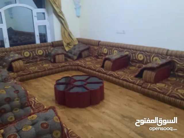 180 m2 4 Bedrooms Apartments for Rent in Sana'a Asbahi