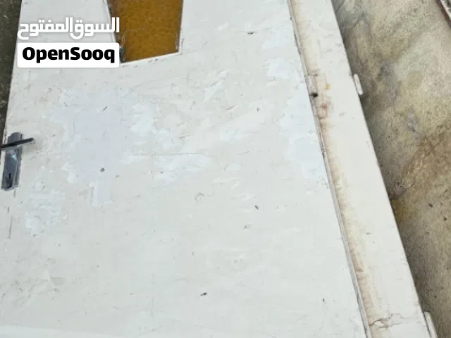 باب خشب سويد ثقيل 200 *90 للبيع  عدد 40