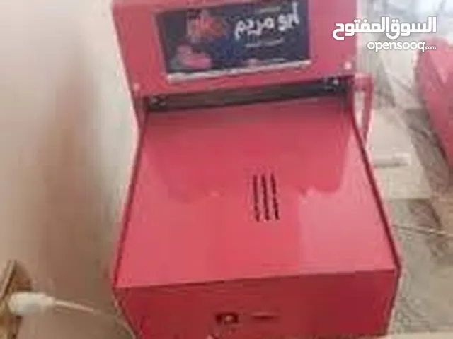 ماكينه الشبشب الفل يدوي مستعمله+ خمس اسطمبات بسعر 20,000