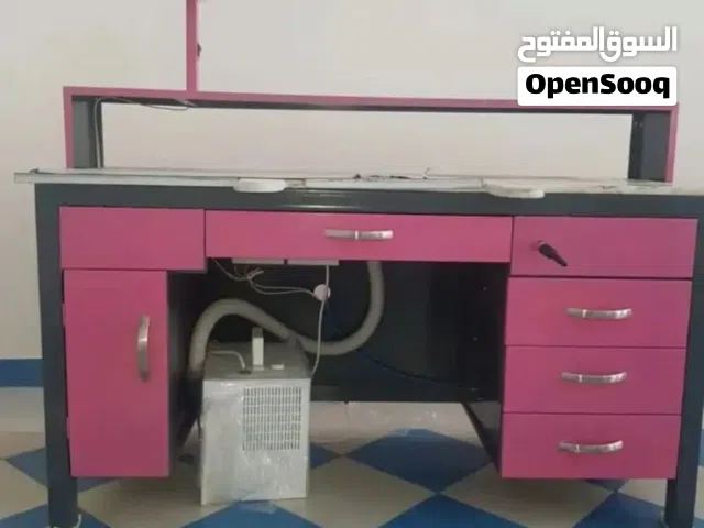 طاولات حديد
