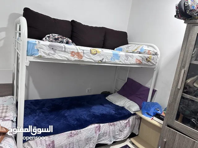 سرير حديد للبيع دورين بحالته سهل الفك والتركيب