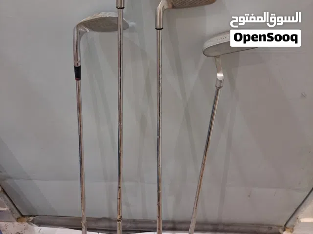 Golf Club Set – 4 Pieces – Like New