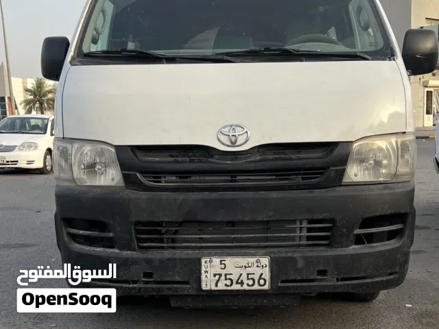 باص تويوتا هايس 2010 للبيع بالتقسيط