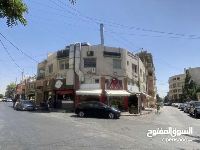 مكاتب تجارية للإيجار