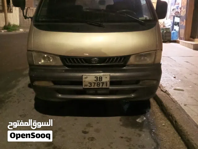 1999, كيا, بريجيو