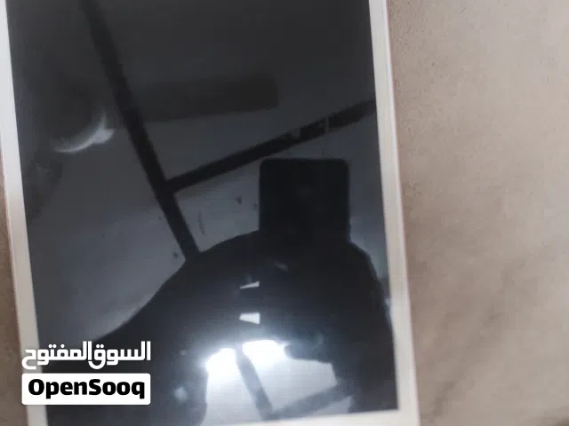Apple iPad 8 64 GB in Muscat