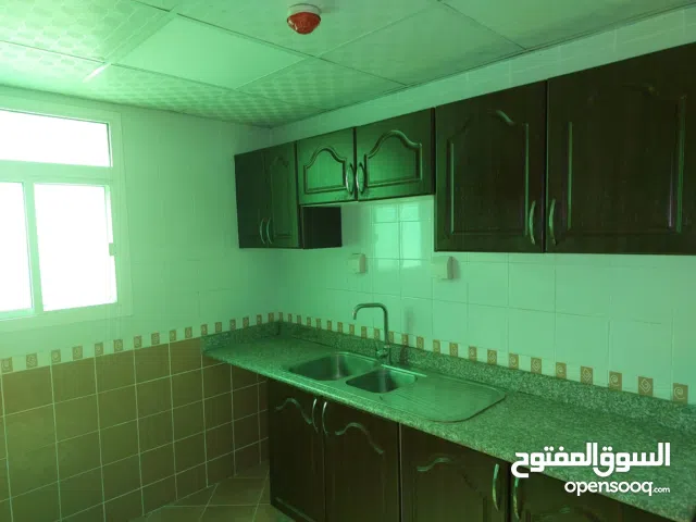 120 m2 2 Bedrooms Apartments for Rent in Al Wakrah Other