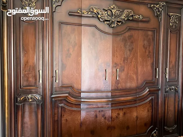 غرفة نوم خشب زان